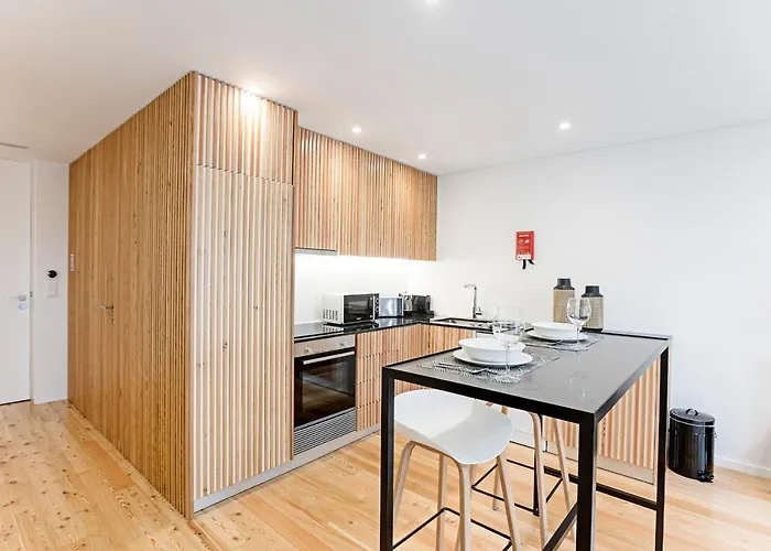 Duplex W Ac Near River Front By Lovelystay Appartamento Oporto