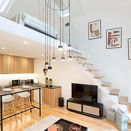 Duplex W Ac Near River Front By Lovelystay Oporto