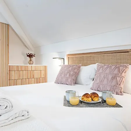 Duplex W Ac Near River Front By Lovelystay