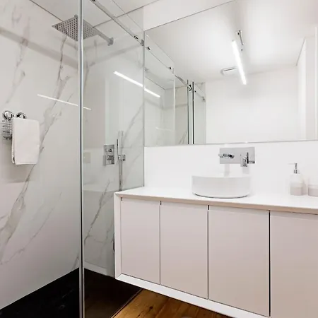 Duplex W Ac Near River Front By Lovelystay Appartamento Oporto